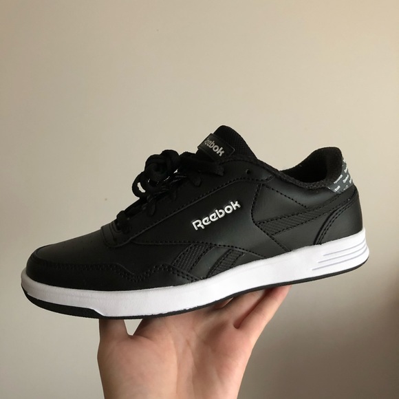 REEBOK BLACK SHOES - Picture 1 of 4